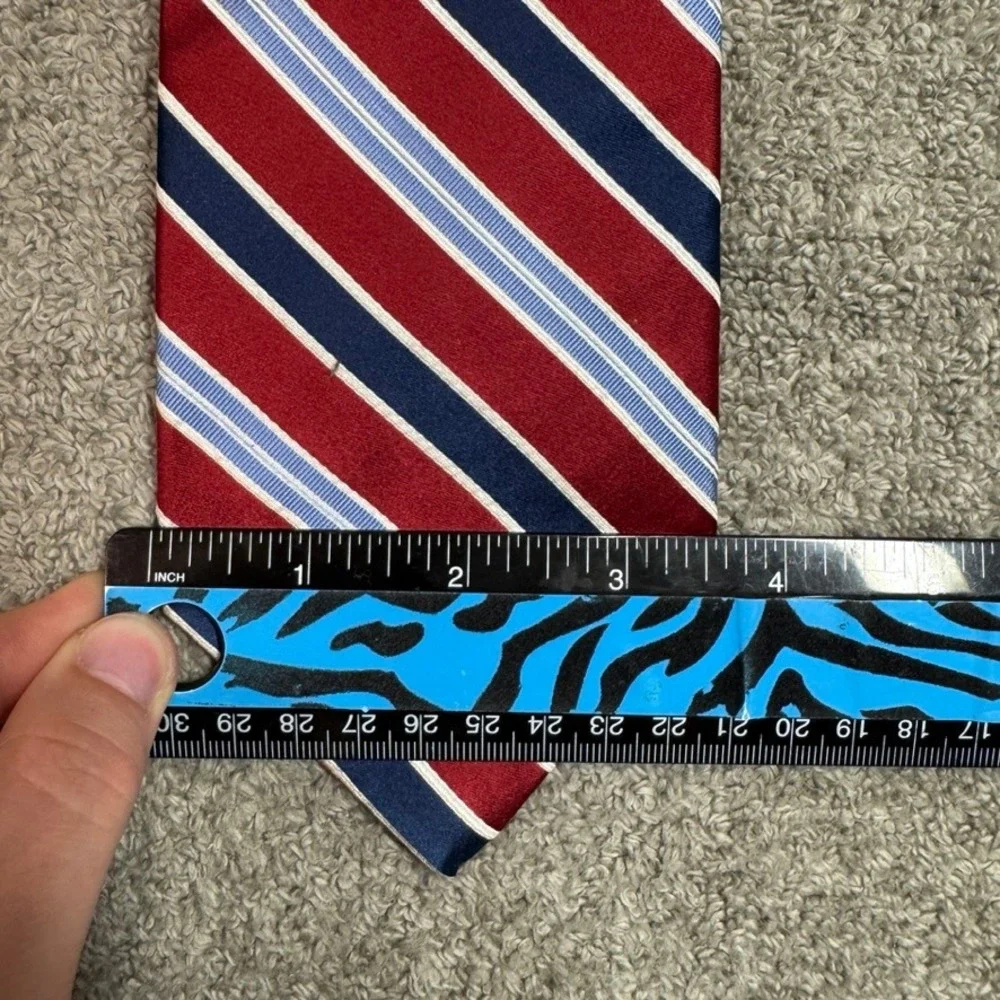 Jones New York Mens Silk Necktie Red Navy Blue Light Blue Striped RN121148